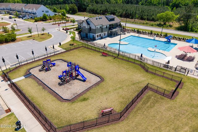 530 Barrington Row Avenue, Zebulon, NC 27597