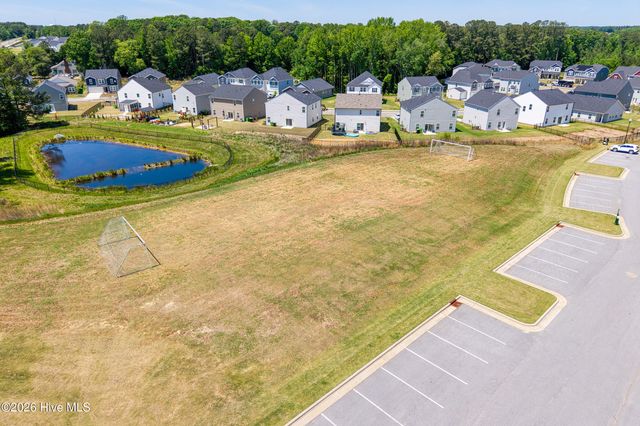530 Barrington Row Avenue, Zebulon, NC 27597