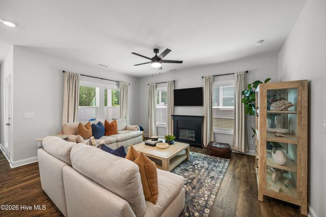 530 Barrington Row Avenue, Zebulon, NC 27597