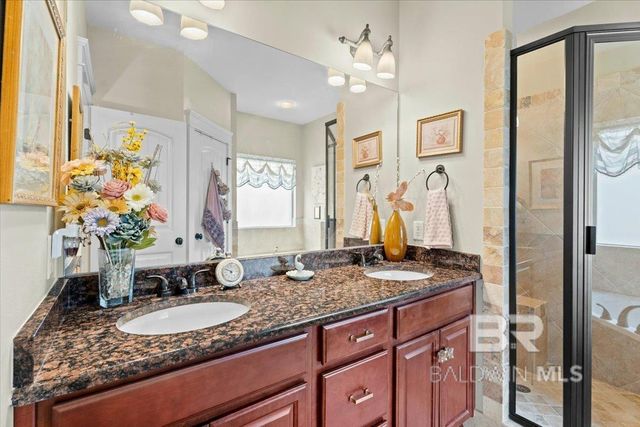 7730 Kari Lane, Daphne, AL 36526