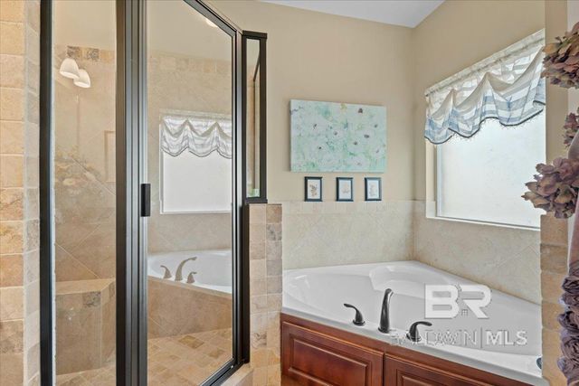 7730 Kari Lane, Daphne, AL 36526