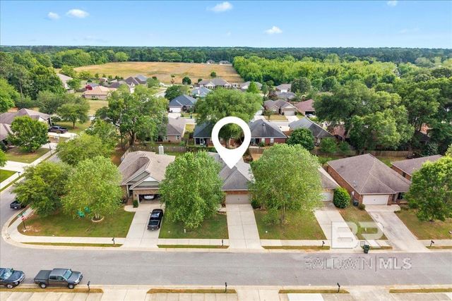 7730 Kari Lane, Daphne, AL 36526