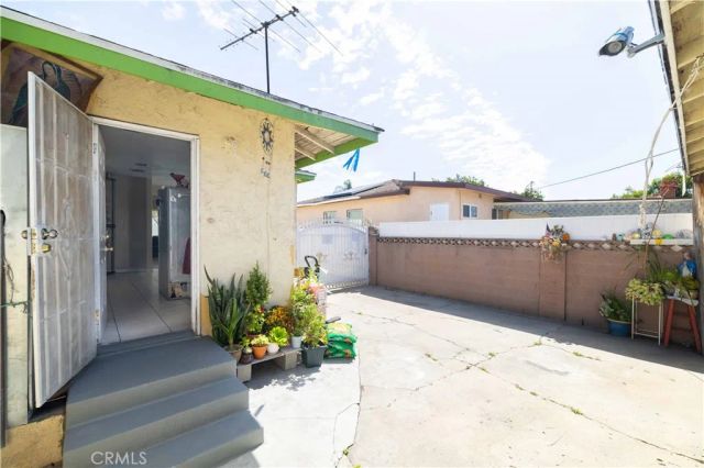 2765 E Tyler Street, Carson, CA 90810