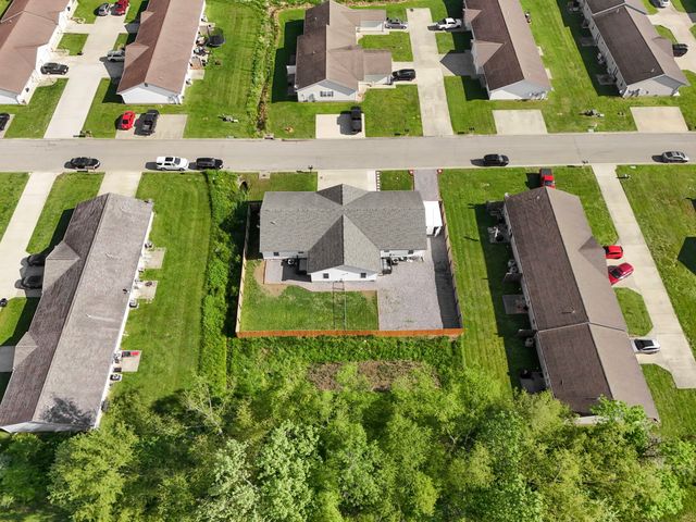 211 Wild Rose Lane, Marion, IL 62959
