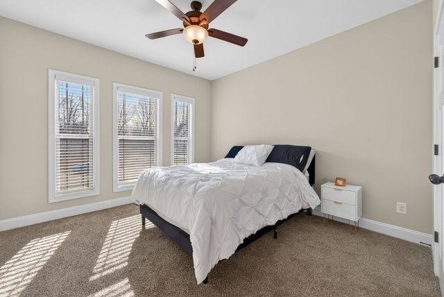 308 Young Ln, Pleasant View, TN 37146