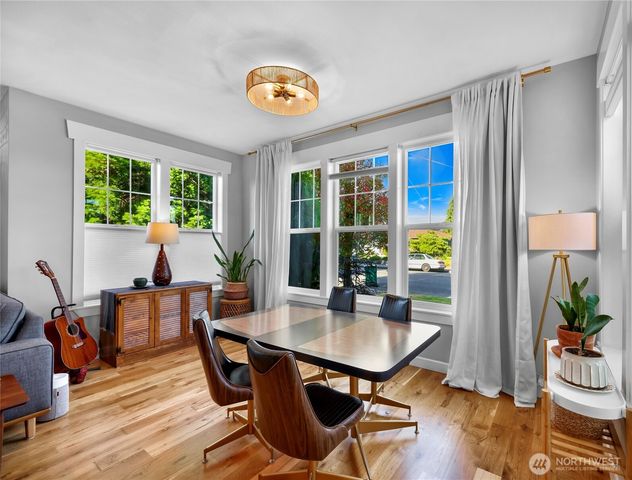1319 S 13th Street, Mount Vernon, WA 98274