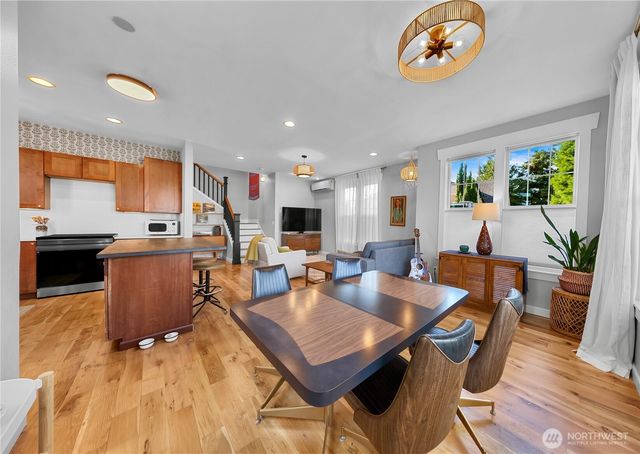 1319 S 13th Street, Mount Vernon, WA 98274