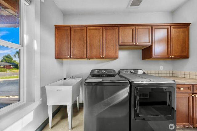 1319 S 13th Street, Mount Vernon, WA 98274