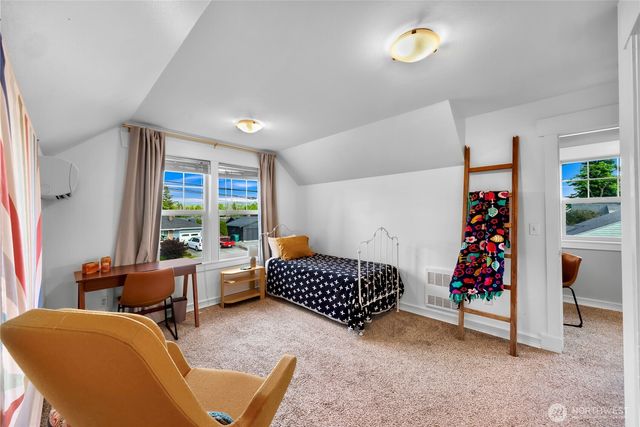 1319 S 13th Street, Mount Vernon, WA 98274