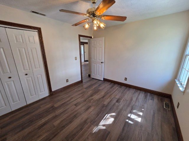 3405 Piccadilly Avenue, Mt Vernon, IL 62864