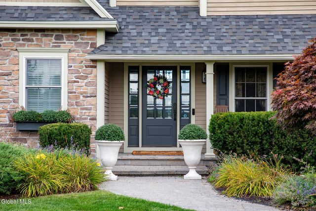 50 Grand View Drive, Queensbury, NY 12804