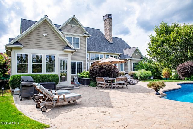 50 Grand View Drive, Queensbury, NY 12804