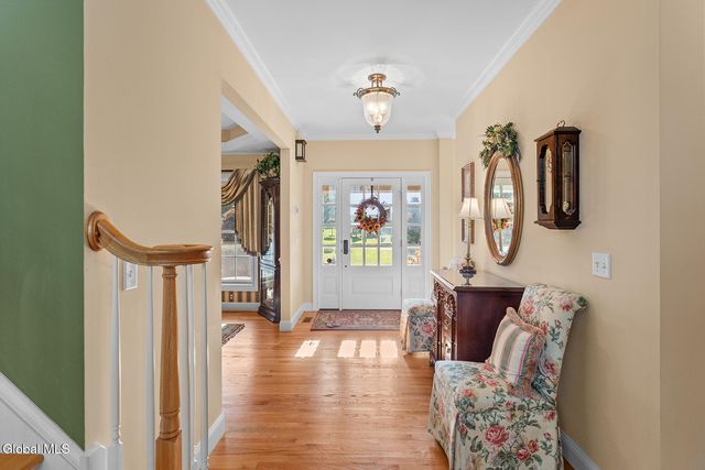 50 Grand View Drive, Queensbury, NY 12804