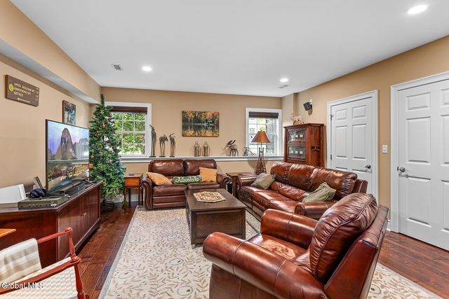 50 Grand View Drive, Queensbury, NY 12804