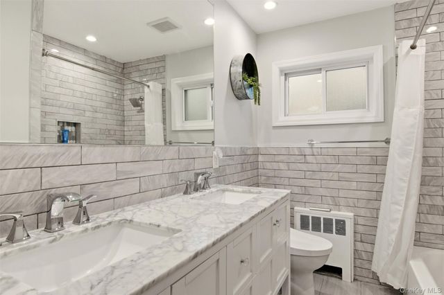 23 Gay Lore Drive, Huntington, NY 11743