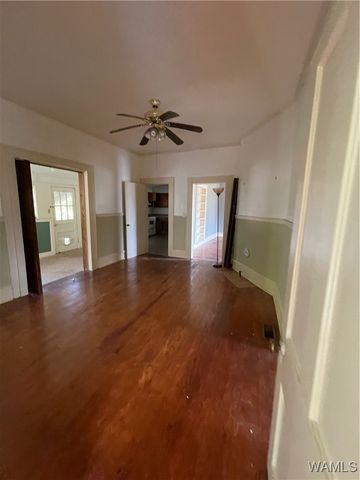 500 S MAIN, Demopolis, AL 36732