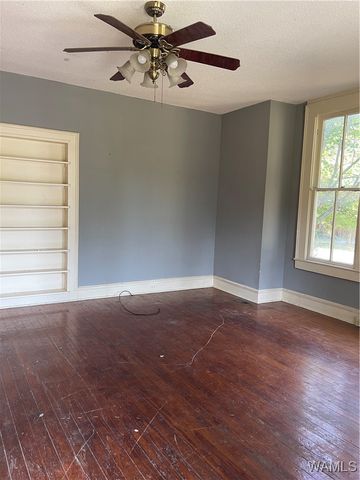 500 S MAIN, Demopolis, AL 36732