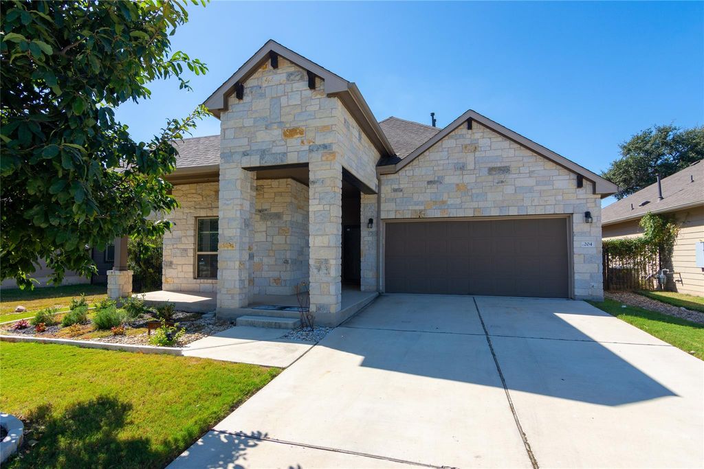 204 Serrano ST, Georgetown, TX 78628