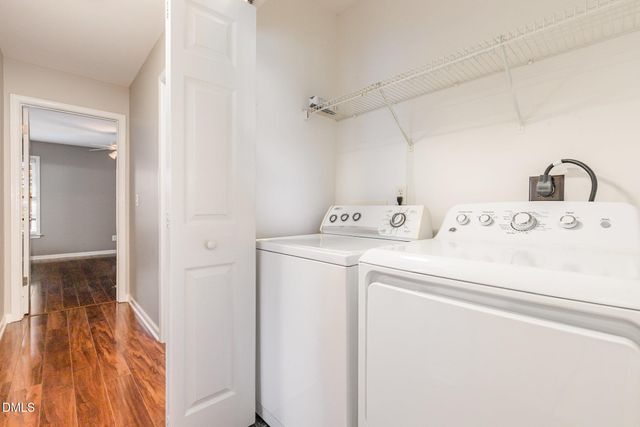 2813 Glastonbury Road, Apex, NC 27539