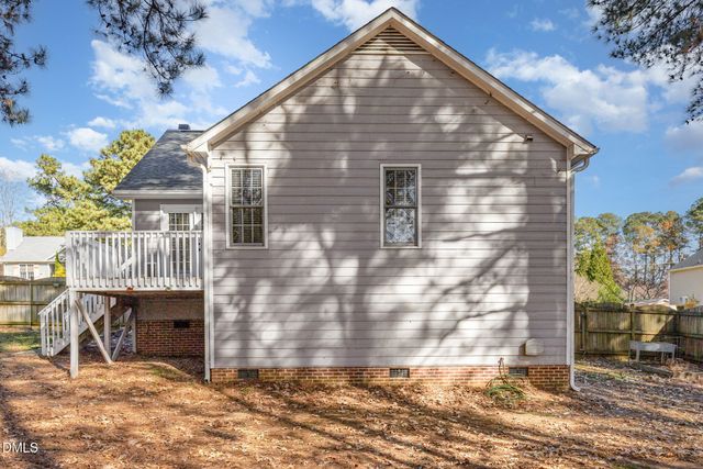 2813 Glastonbury Road, Apex, NC 27539