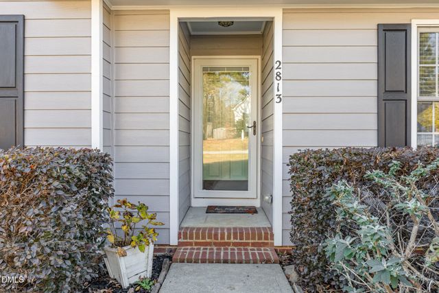 2813 Glastonbury Road, Apex, NC 27539