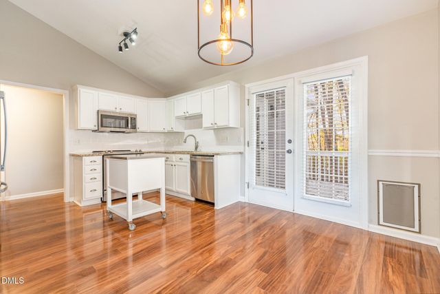 2813 Glastonbury Road, Apex, NC 27539