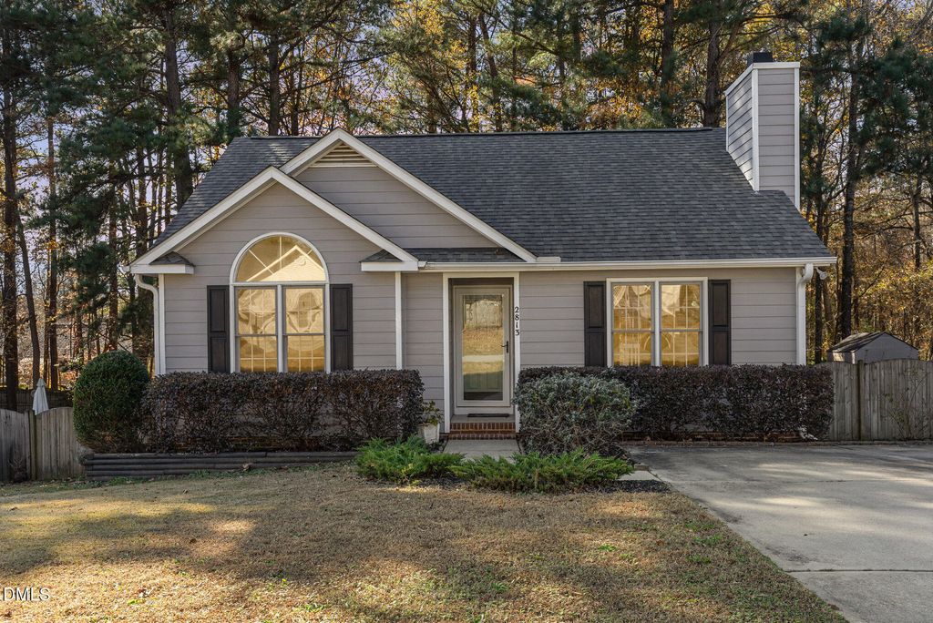 2813 Glastonbury Road, Apex, NC 27539