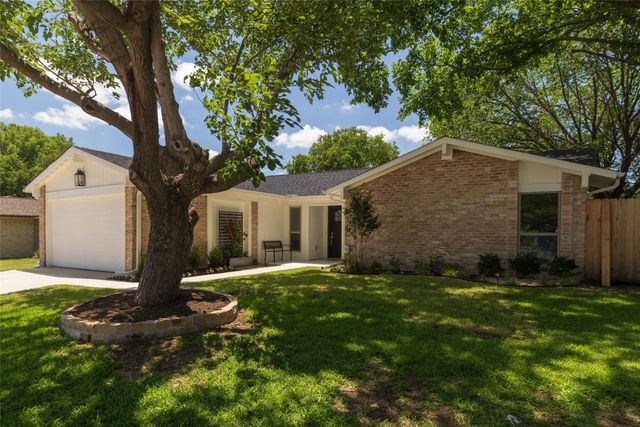 112 Village Drive, Lewisville, TX 75067