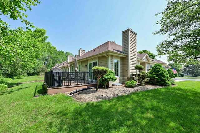 2875 River Birch DRIVE #A, Brookfield, WI 53045