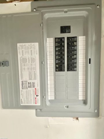 37216 Vernon Drive, Sterling Heights, MI 48310