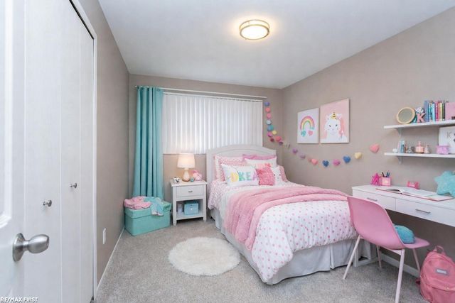 37216 Vernon Drive, Sterling Heights, MI 48310