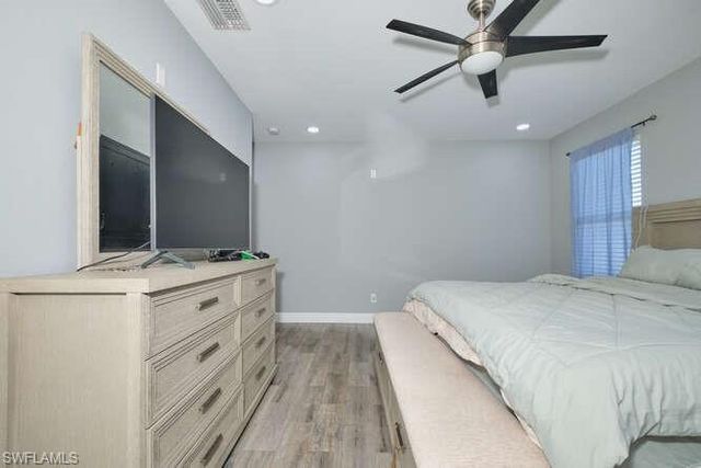 135 SW 31st ST, Cape Coral, FL 33914