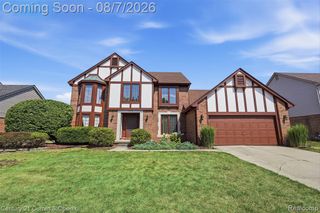 19176 Fairlane Court, Livonia, MI 48152