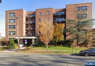 95 Orient Way 3G, Rutherford, NJ 07070