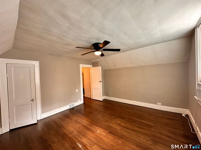 74 Mount Pleasant Street 1, Derby, CT 06418