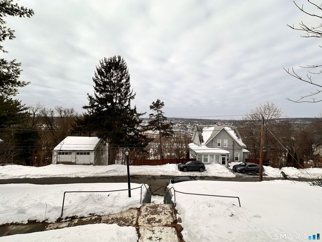 74 Mount Pleasant Street 1, Derby, CT 06418