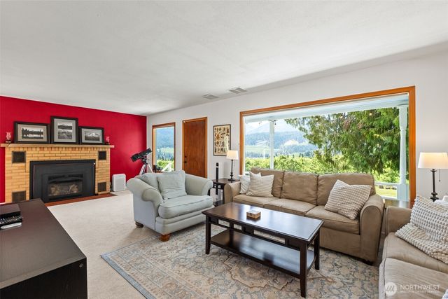 9753 Nibbelink Road, Peshastin, WA 98847