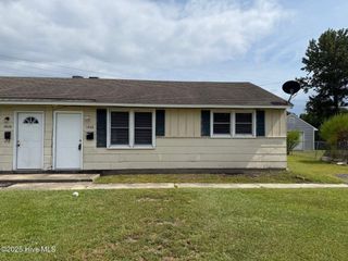 1008 Davis Street, Jacksonville, NC 28540