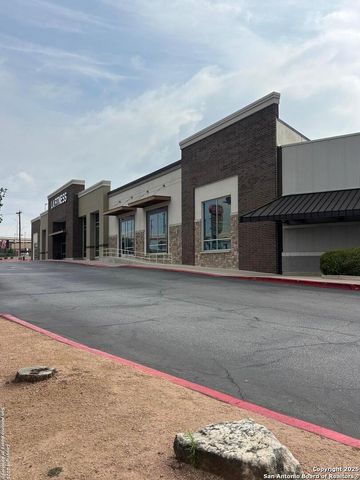 8521 Bandera Rd 1, San Antonio, TX 78216