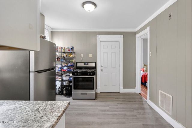 225 Western Avenue, Albany, NY 12203