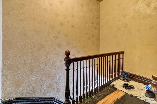 225 Western Avenue, Albany, NY 12203