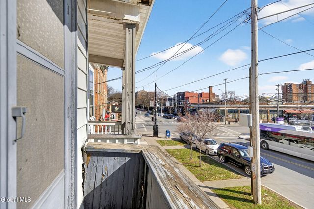 225 Western Avenue, Albany, NY 12203