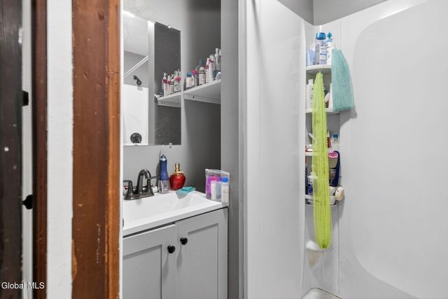 225 Western Avenue, Albany, NY 12203