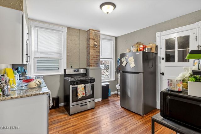 225 Western Avenue, Albany, NY 12203