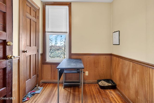 225 Western Avenue, Albany, NY 12203