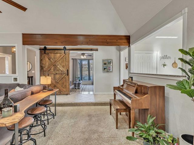 2100 Aspen Way, Guthrie, OK 73044