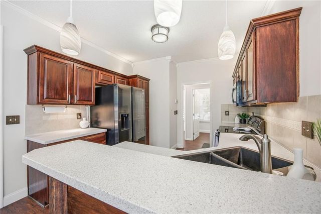 15375 W 150th Street, Olathe, KS 66062