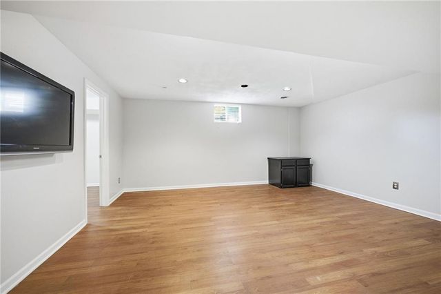 15375 W 150th Street, Olathe, KS 66062