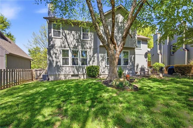 15375 W 150th Street, Olathe, KS 66062