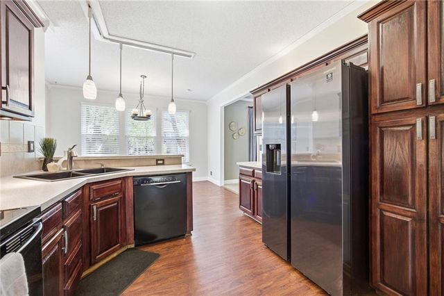 15375 W 150th Street, Olathe, KS 66062